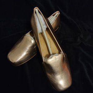 Trotters "Sage" Rose Gold Shoes, Size 9.5